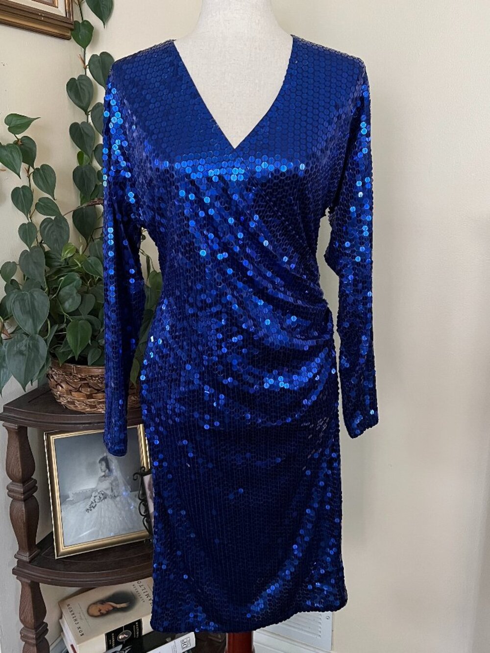 Nite Line Vintage Blue Sequin Long Sleeve Cocktail Dress sz 8